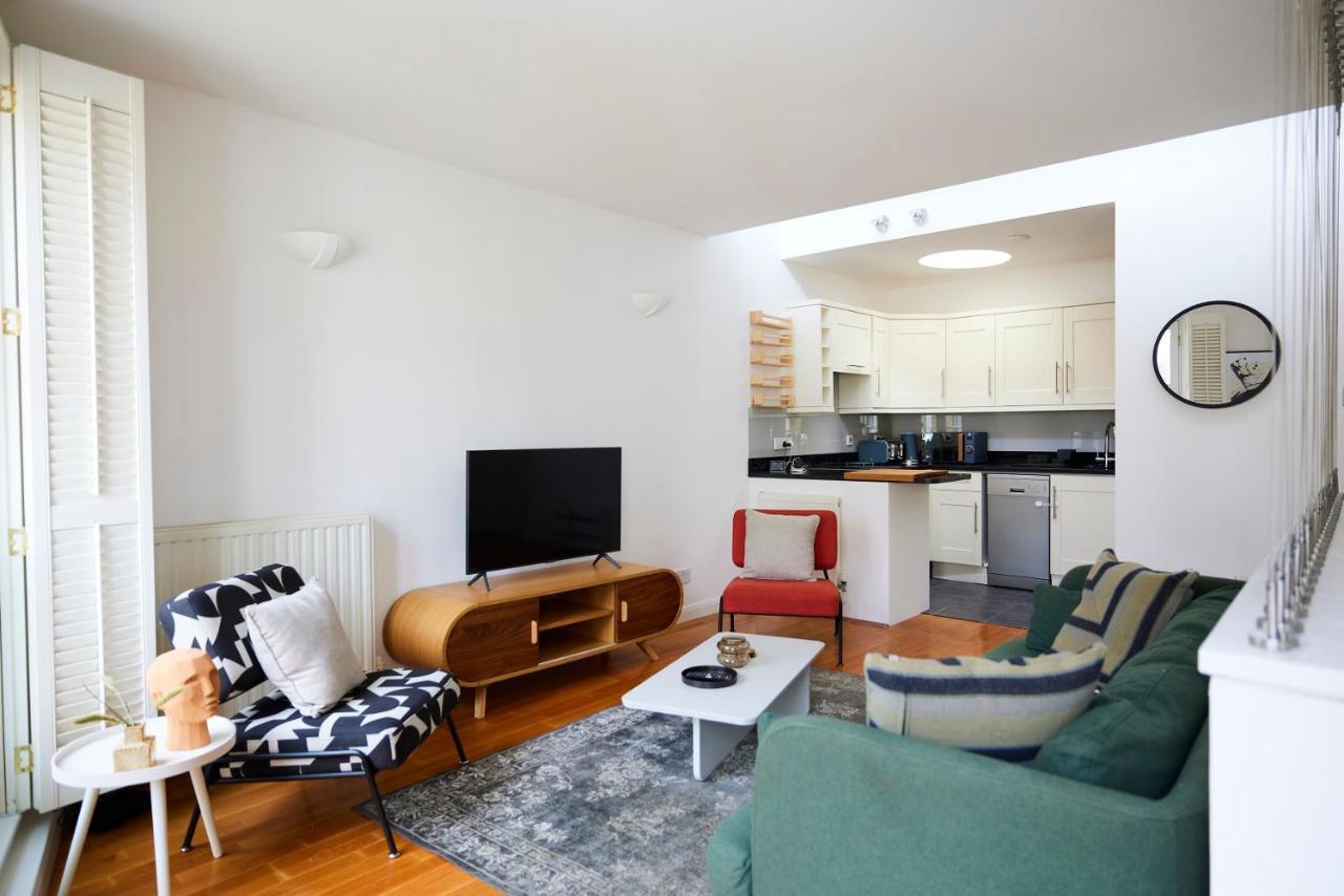 The London Nest - Trendy 3Bdr Houseアパートメント エクステリア 写真