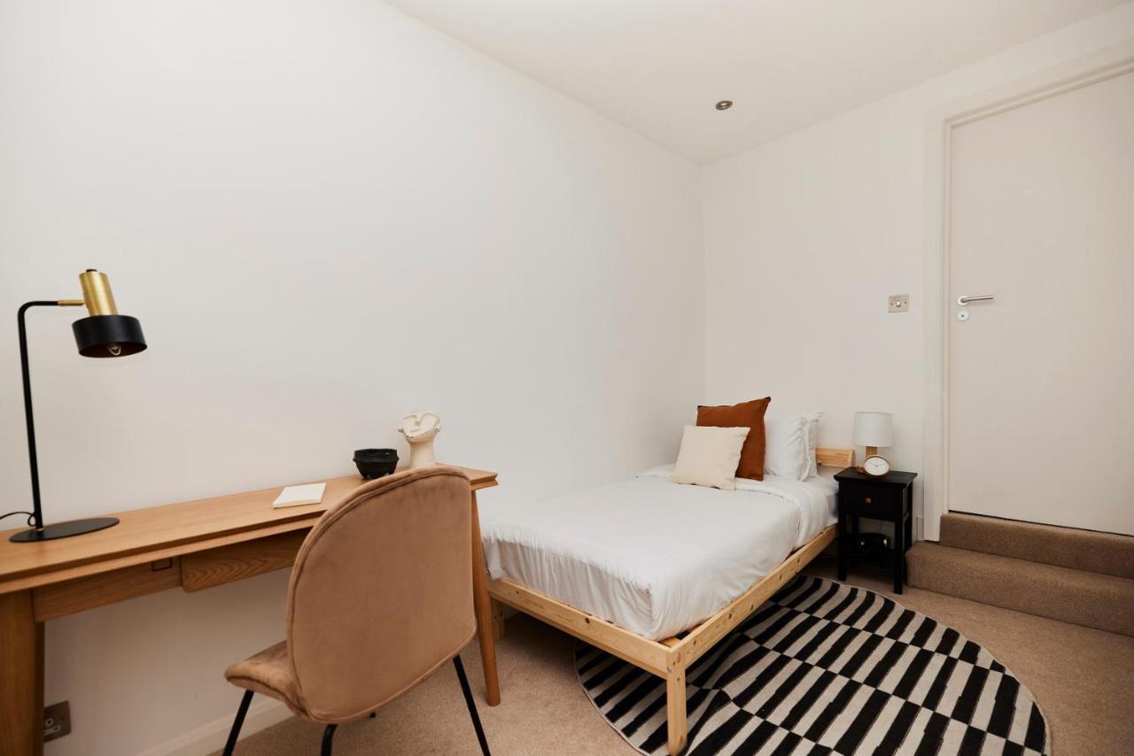The London Nest - Trendy 3Bdr Houseアパートメント エクステリア 写真